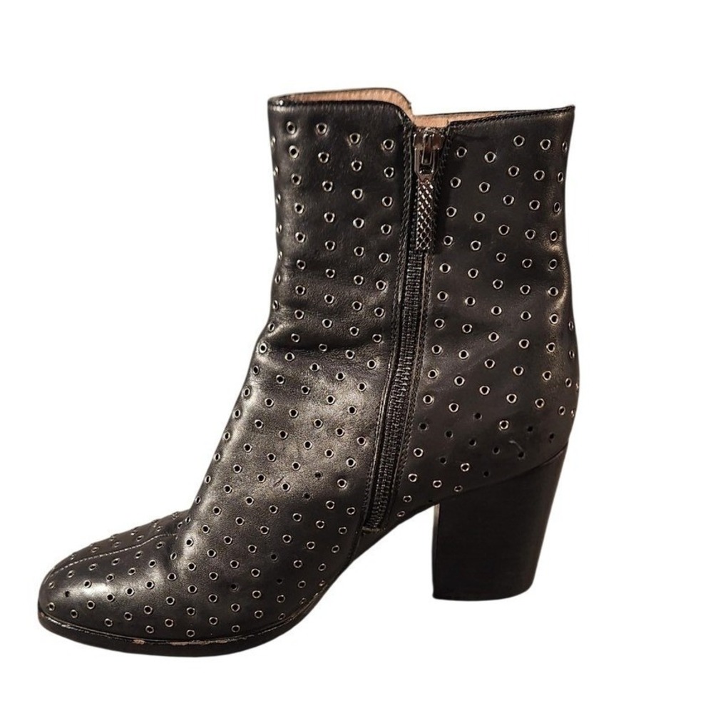 Donald J Pliner Boots Womens Size 9 Black Leather Studded Ankle Heeled Booties